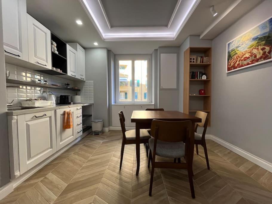 G&g Apartment *